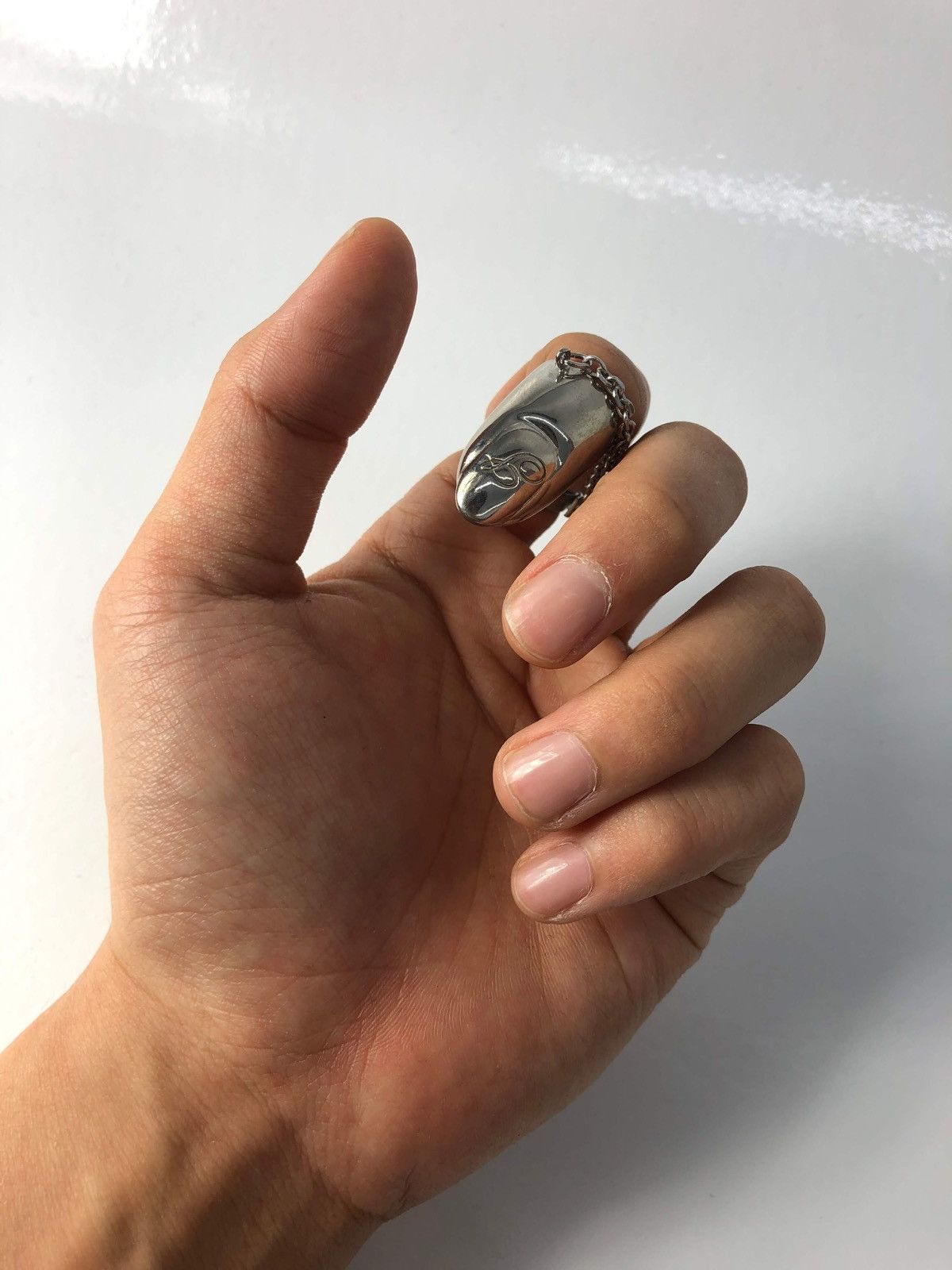 Takahiromiyashita The Soloist. Takahiromiyashita The Soloist Fingertip Ring Size ONE SIZE - 2 Thumbnail