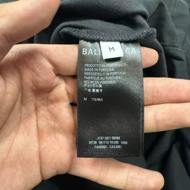 Balenciaga Balenciaga Double-hook destroy short sleeve 2504-Nextarrow Size US M / EU 48-50 / 2 - 6 Thumbnail