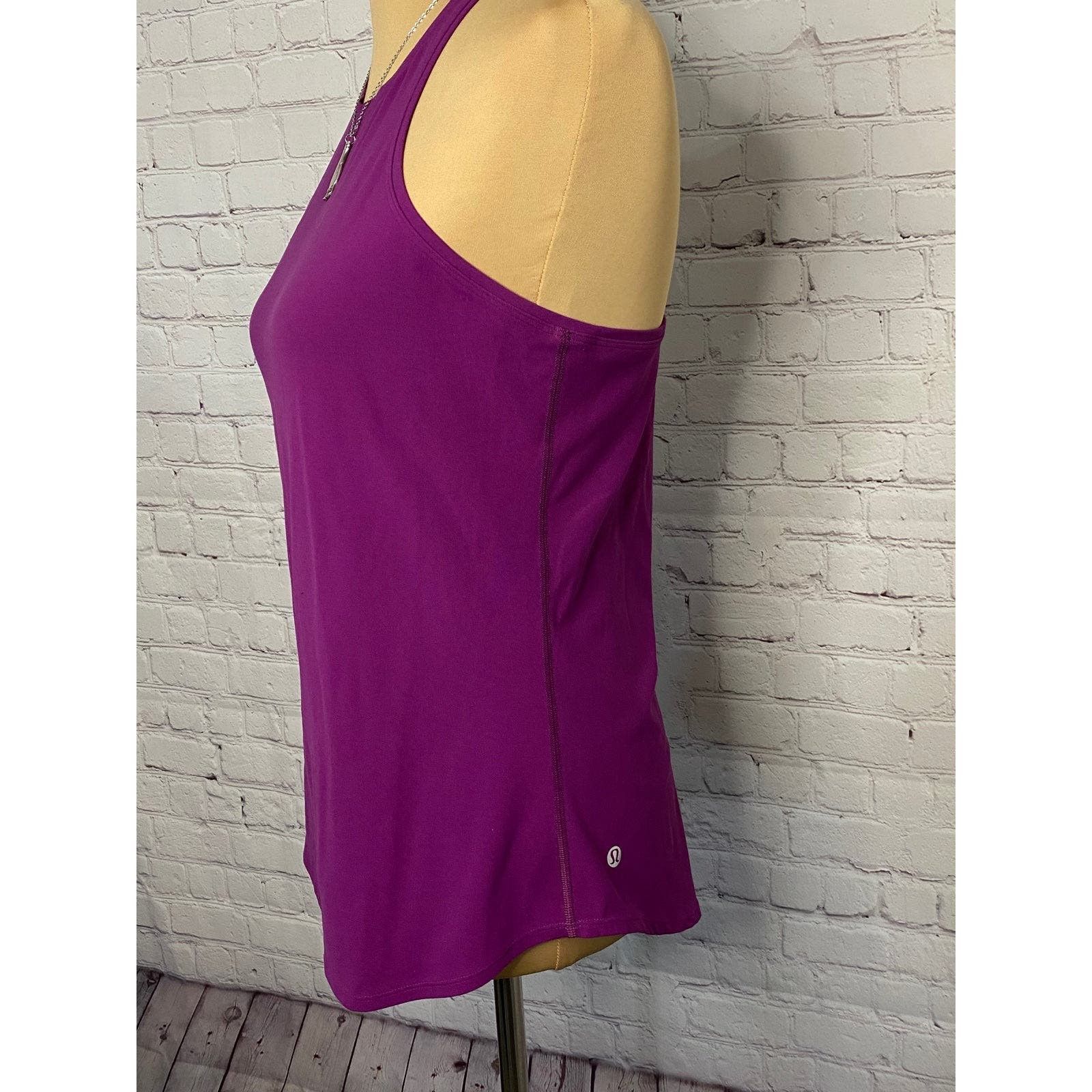 Lululemon lululemon tank top size 8 Size M / US 6-8 / IT 42-44 - 2 Thumbnail