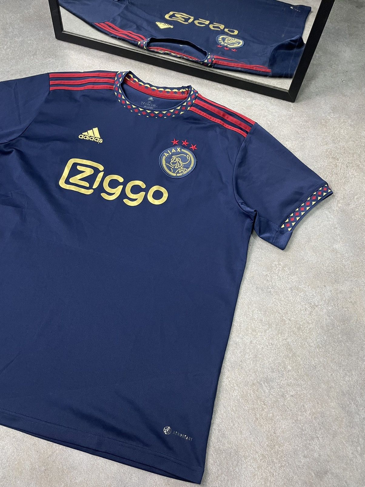 Ajax Amsterdam, image size:1204x1606