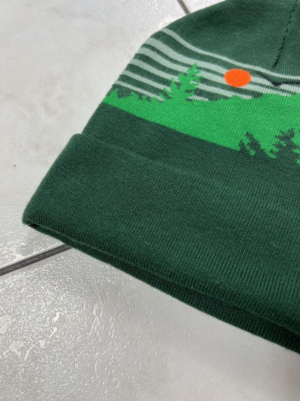 Nike SB Nike SB skateboard knit landscape forest beanie cap sunset Size ONE SIZE - 5 Thumbnail