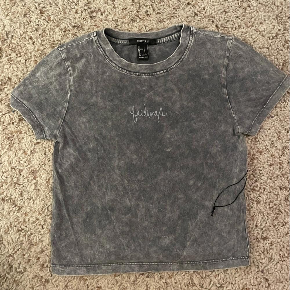 Designer “Feelings” Faded Cropped Top Size S / US 4 / IT 40 - 1 Thumbnail