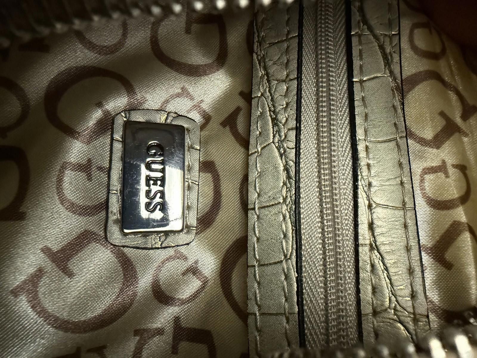 Guess Vintage Guess Leopard Canvas Croc Leather Studded Hobo Bag Size ONE SIZE - 11 Thumbnail