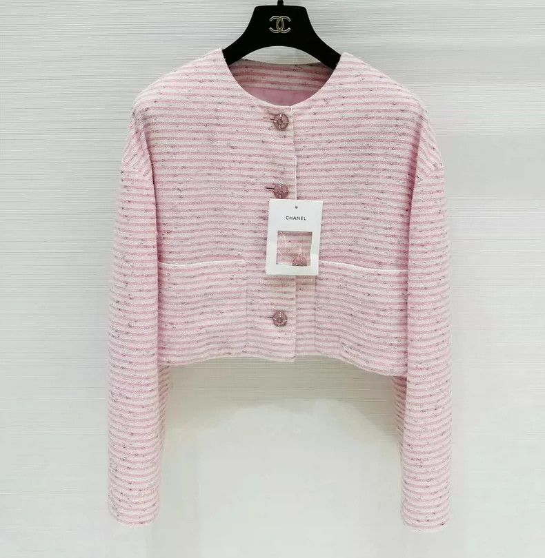 Chanel 24C pink sequin striped short jacket