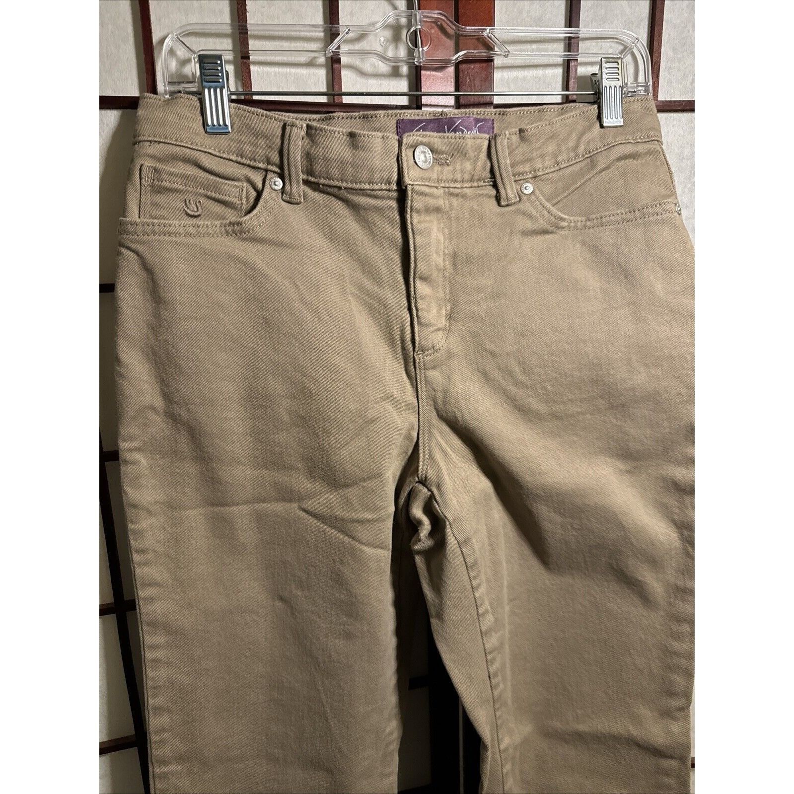 Gloria Vanderbilt Gloria Vanderbilt Womens Amanda SHORT Jeans Size 8S Beige De Size 30" / US 8 / IT 44 - 7 Thumbnail