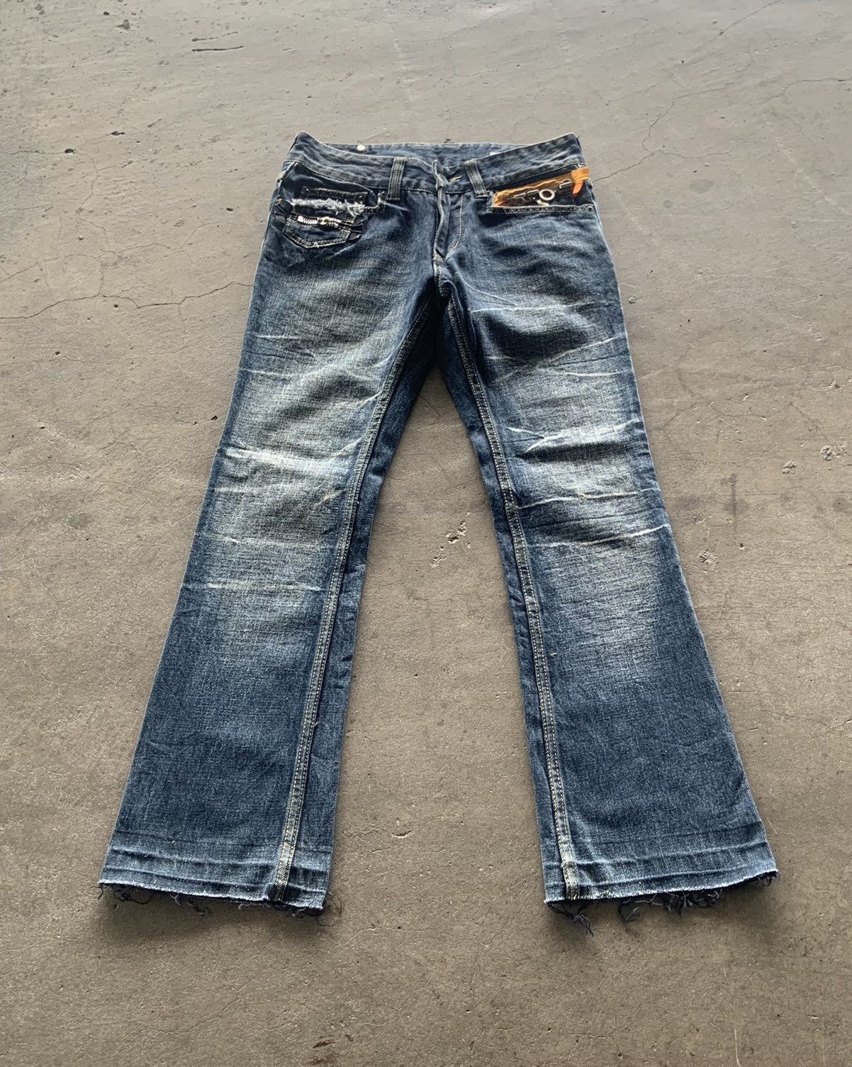 If Six Was Nine × Le Grande Bleu (L.G.B.) × semanticdesign Semantic Design Bondage Flared Jeans Size US 28 / EU 44 - 2 Thumbnail