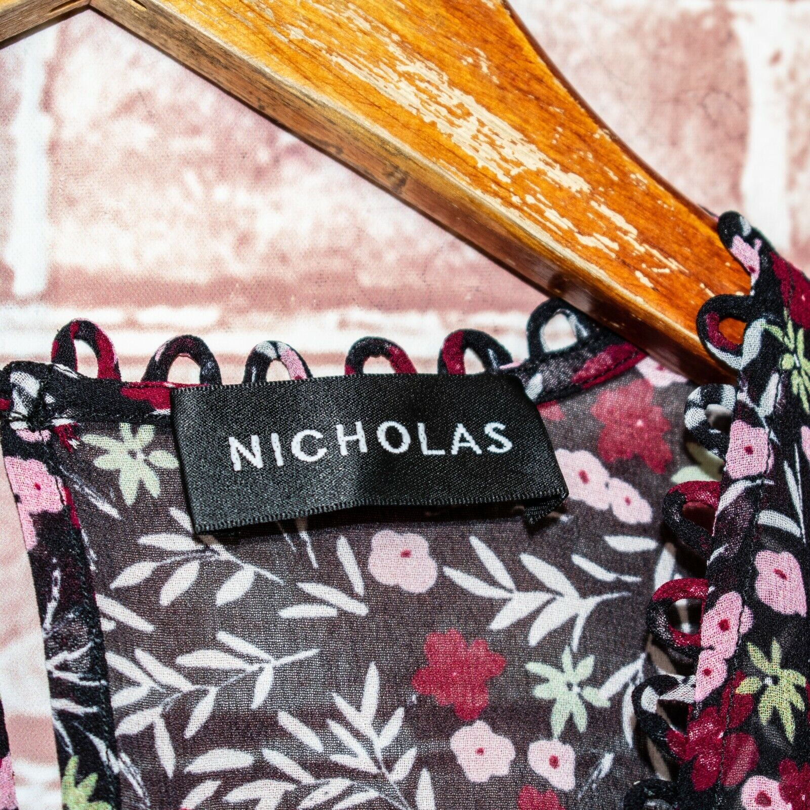 NICHOLAS NICHOLAS Mini Daisy Ruched Mini Dress in Floral NWT $595 Size XS / US 0-2 / IT 36-38 - 2 Thumbnail