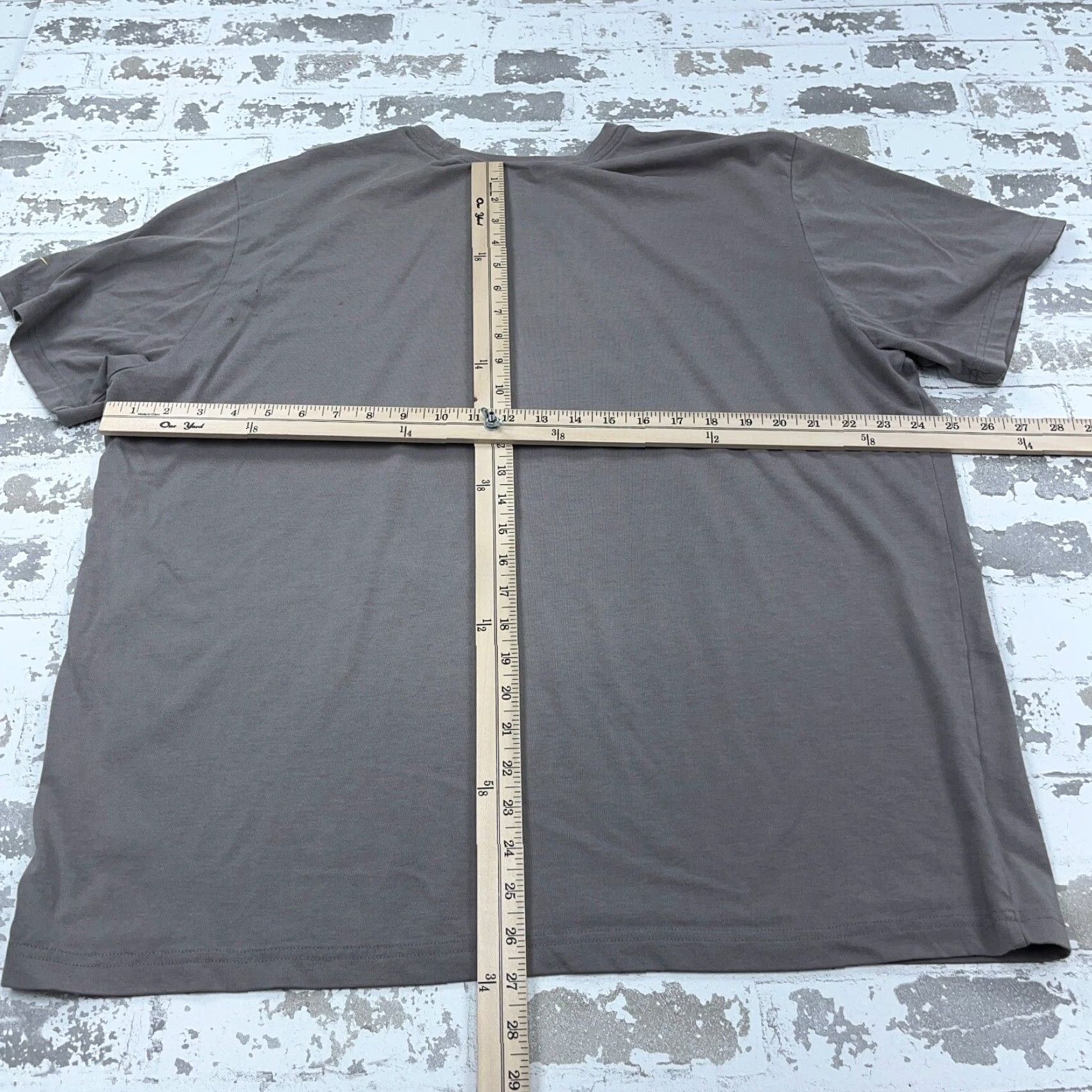 Nike Nike Dri-FIT Men’s XXL Short Sleeve T-Shirt Gray Graphic Logo Sports Activewear Size US XXL / EU 58 / 5 - 7 Thumbnail