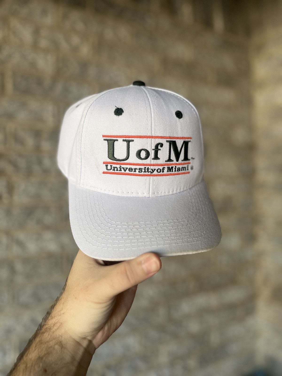 Sports Specialties × Vintage Vintage 90’s Miami Hurricanes Split Bar NCAA SnapBack Hat Size ONE SIZE - 1 Thumbnail