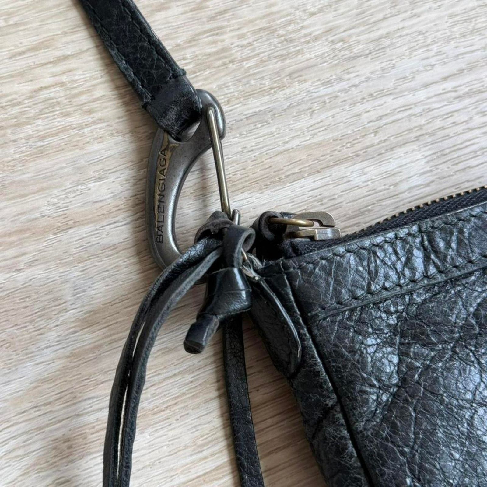 Balenciaga Balenciaga City Leather Y2K Shoulder Bag Size ONE SIZE - 5 Thumbnail