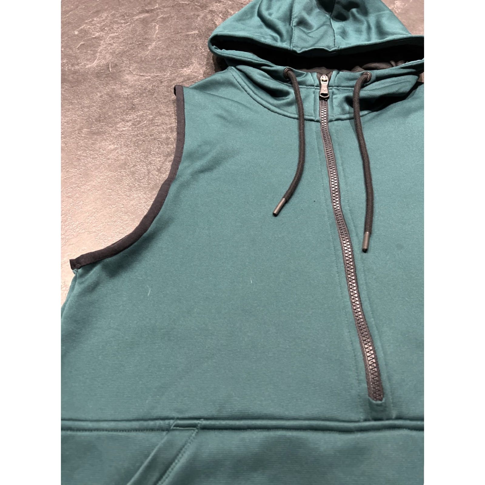 Under Armour VINTAGE Under Armour Women's Vest Fleece Water Resistant Moisture Wicking Green Medium Activewear Size M / US 6-8 / IT 42-44 - 5 Thumbnail