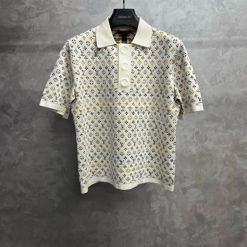 Louis Vuitton Louis Vuitton White logo jacquard polo straight-leg short-s Size US M / EU 48-50 / 2 - 1 Thumbnail