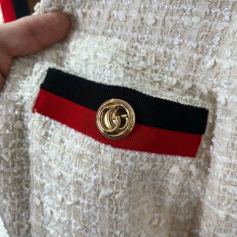 Gucci Gucci Red and black striped gold button tweed dress 2504-Ne Size XS / US 0-2 / IT 36-38 - 4 Thumbnail