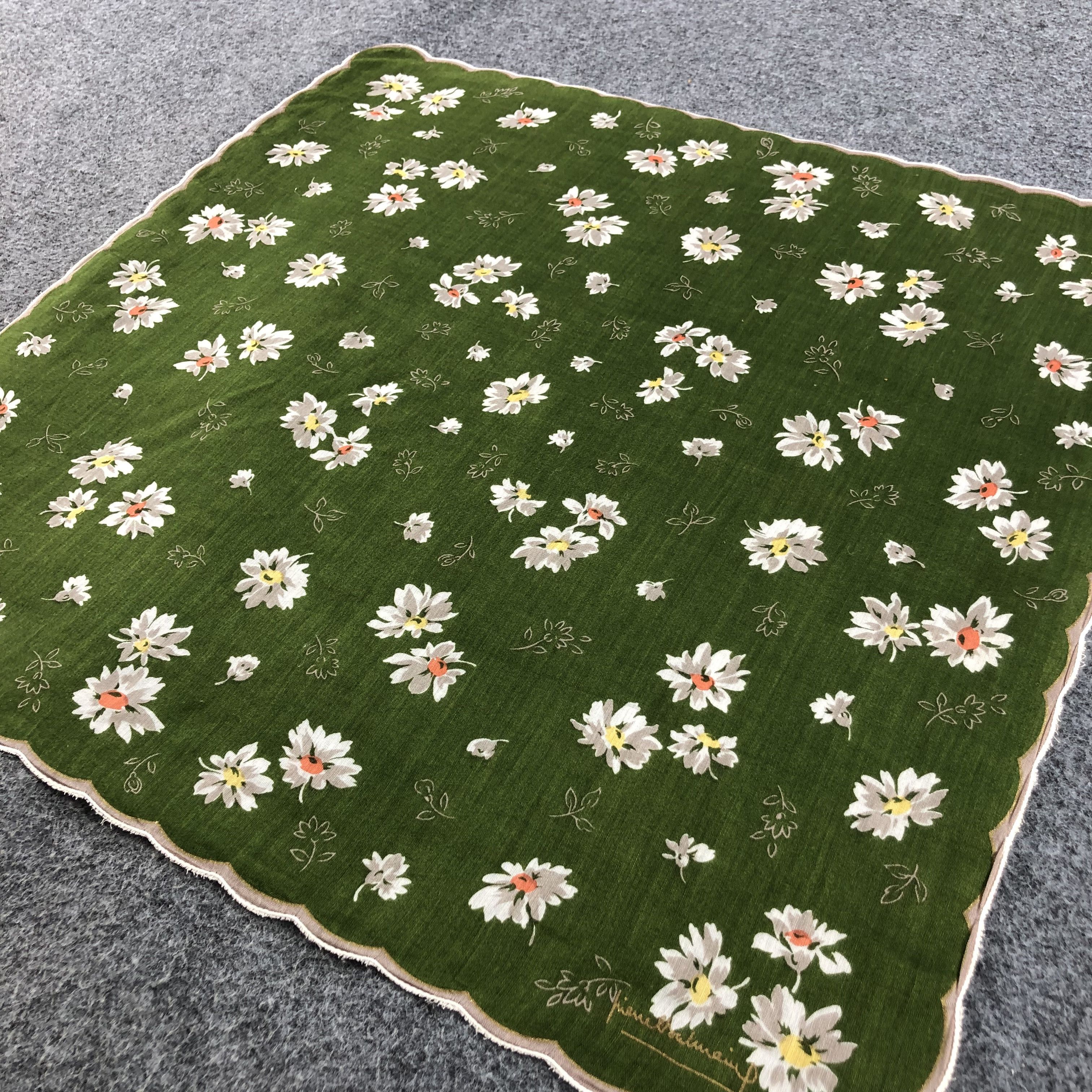 Pierre Balmain Pierre Balmain Handkerchief Neckerchief Bandana H1379 Size ONE SIZE - 4 Thumbnail