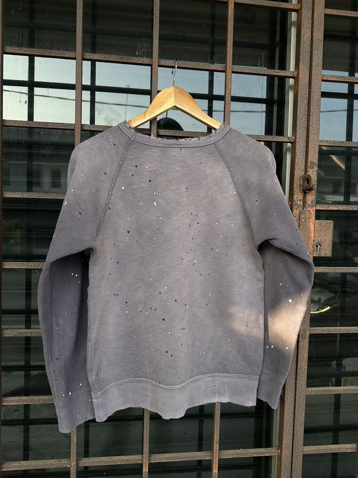 Vintage Thrashed Sun Faded Distressed Erd Grunge Crewneck Size US S / EU 44-46 / 1 - 8 Thumbnail