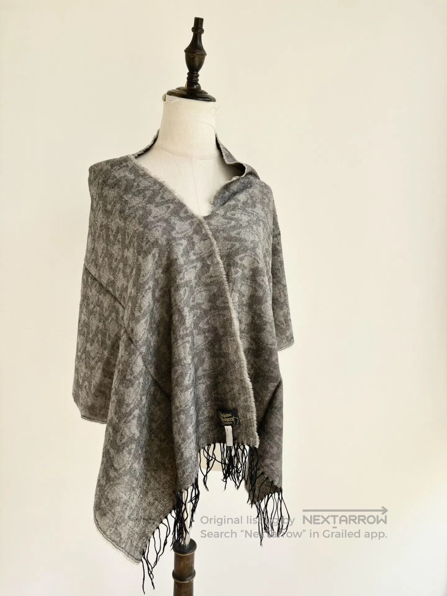 Vivienne Westwood Vivienne Westwood Vintage Gray Saturn Scarf. Size ONE SIZE - 3 Thumbnail