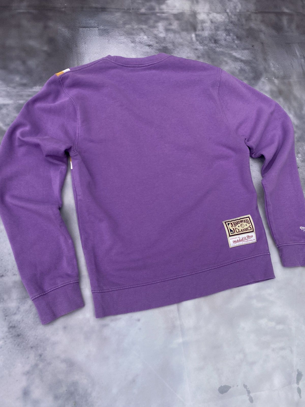 NBA MITCHELL & NESS NBA WARM UP PASTEL LA LAKERS SWEATSHIRT Size US S / EU 44-46 / 1 - 12 Thumbnail