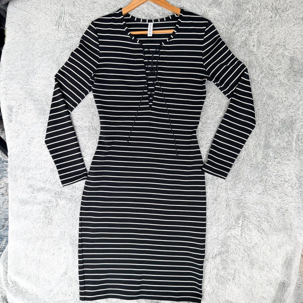 striped lace bodycon dress Bec & Bridge Lace-Up Black & White Size US 6 Maxi dress