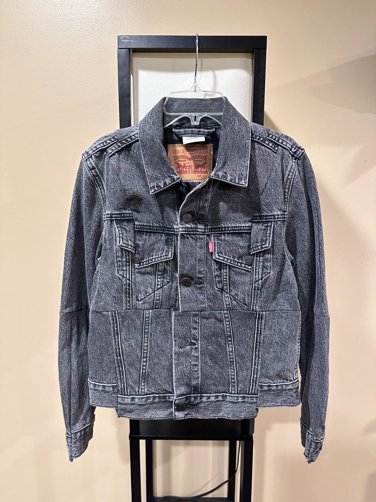 Vetements Levis Jacket Vetements X Levi's SS18 Reconstructed Denim