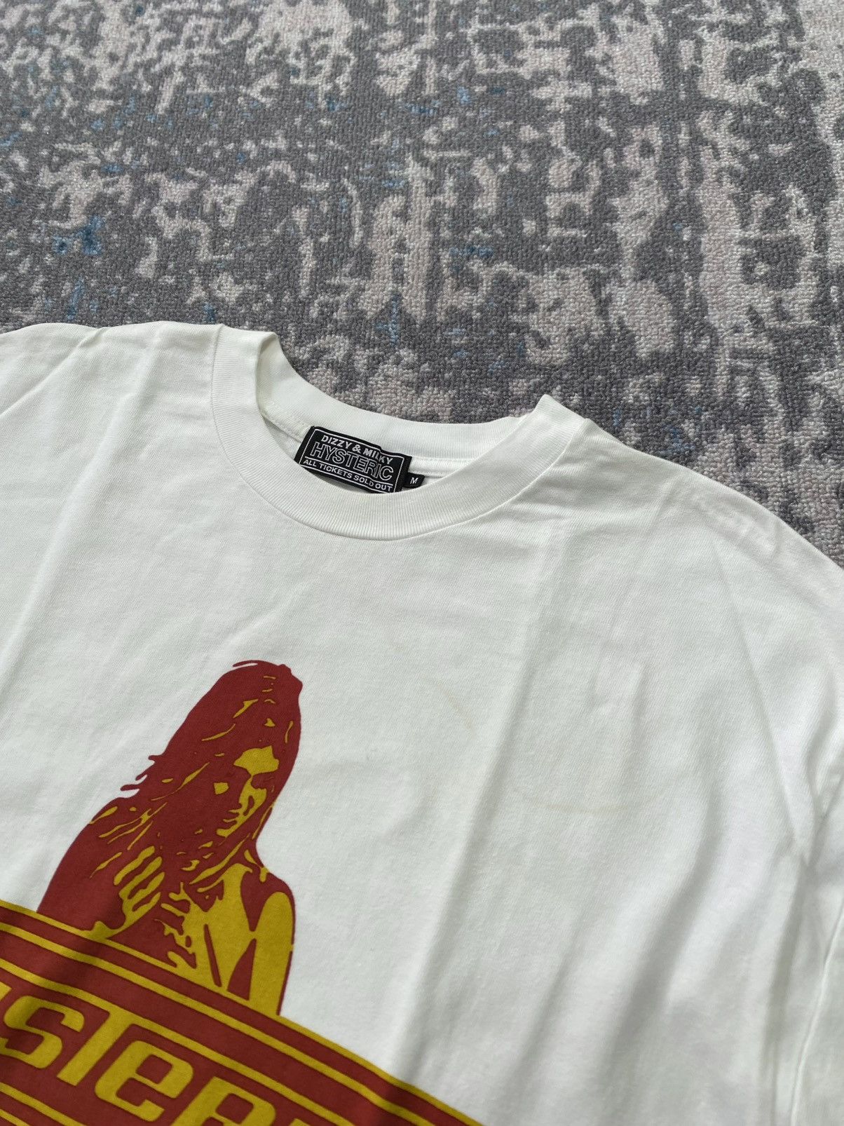 Hysteric Glamour Hysteric glamour women graphic tee Size US M / EU 48-50 / 2 - 3 Thumbnail