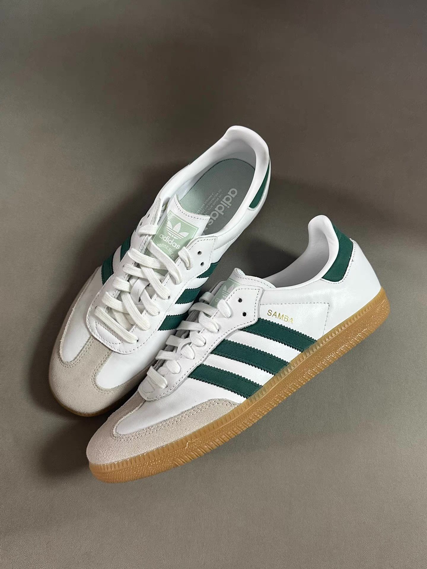Adidas adidas Samba White & Green Ｑ20 Size US 9.5 / EU 42-43 - 1 Thumbnail