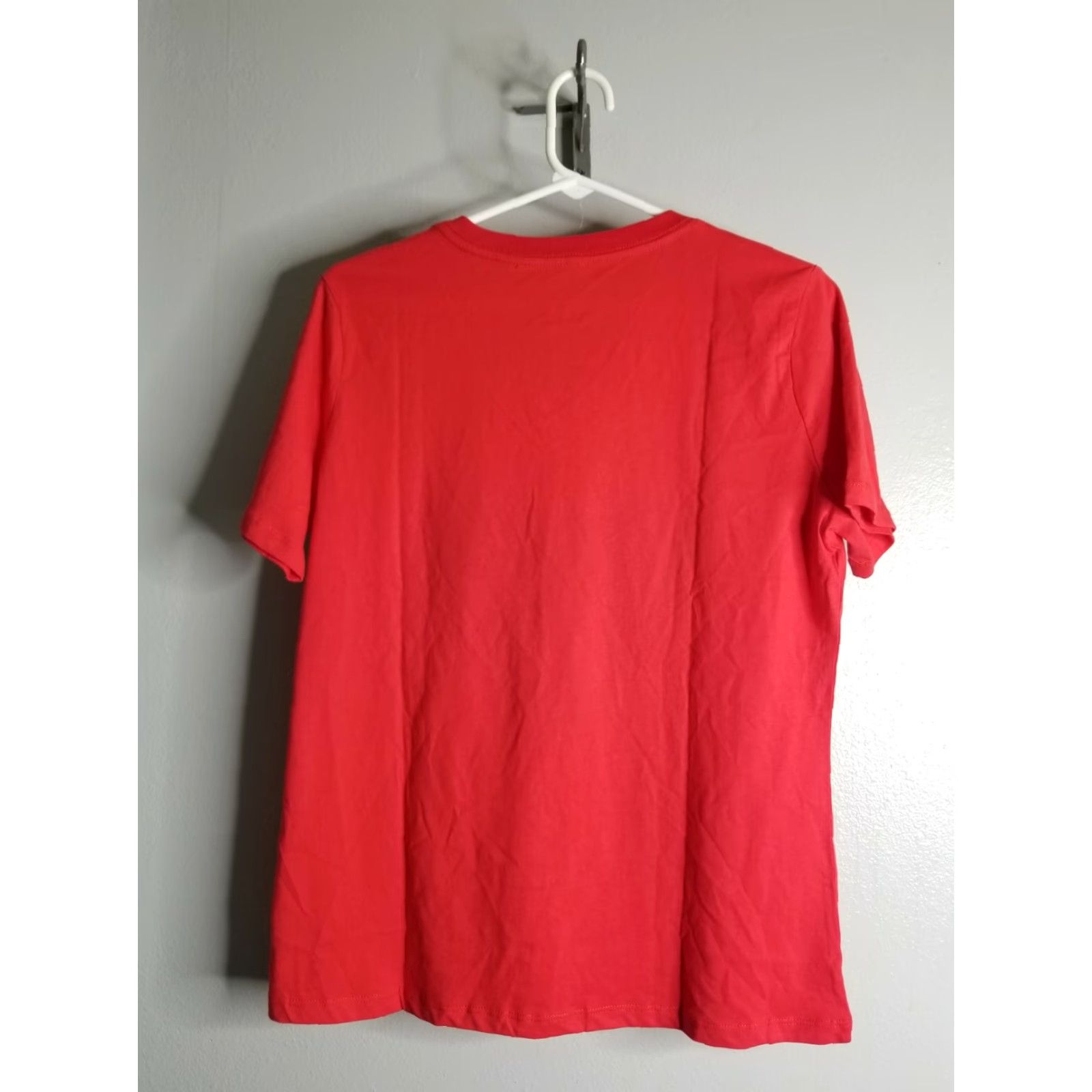 Vintage Rooster Teeth x Ashley Jenkins Womens M V Neck Heart T Shirt - Red, Cotton, Short Sleeve, Mature/Mid, Size M, Logo, RWBY, 2010s, Womens Size M / US 6-8 / IT 42-44 - 2 Thumbnail