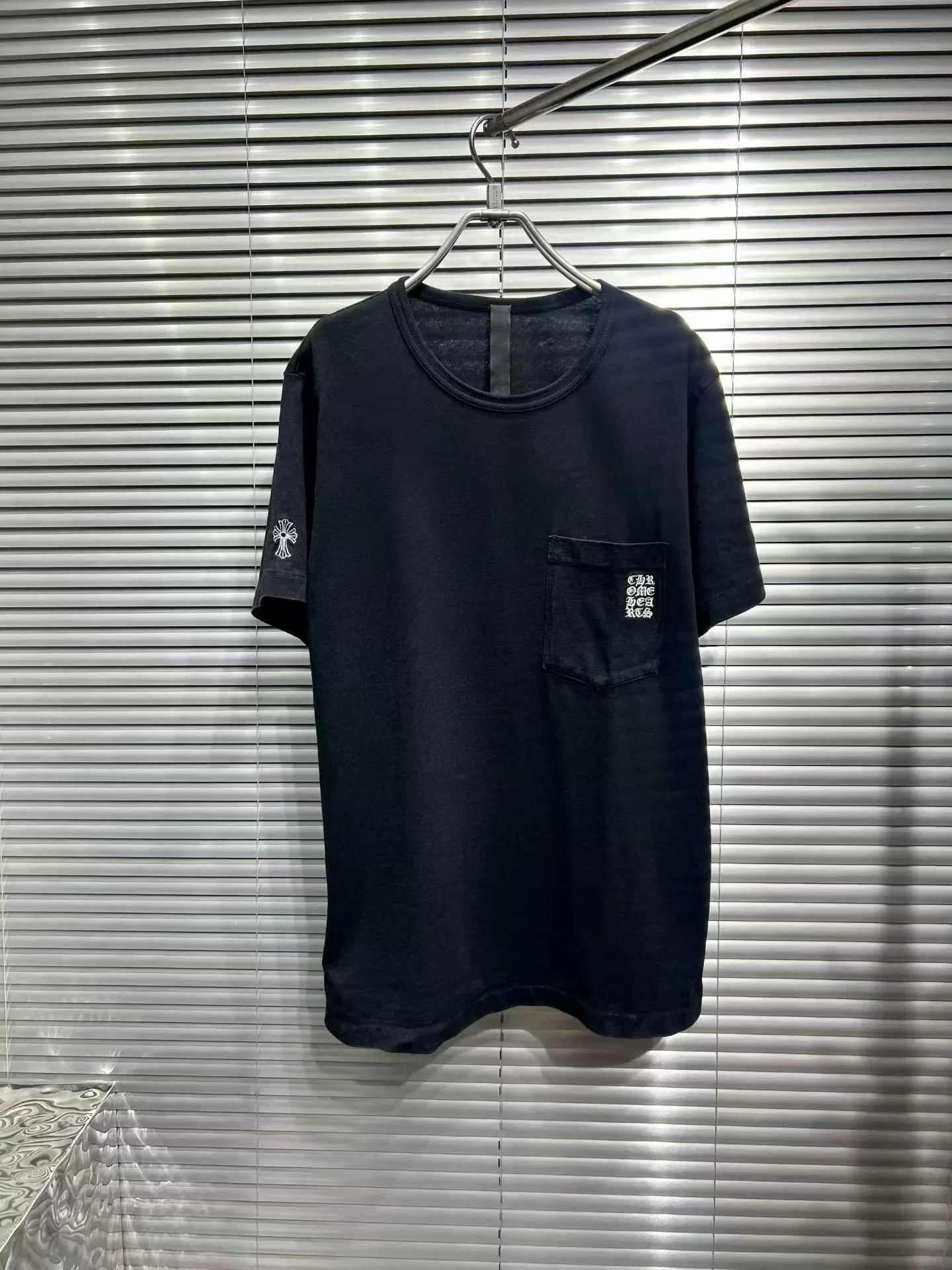 Chrome Hearts chrome hearts black short sleeve t-shirt Size US M / EU 48-50 / 2 - 1 Thumbnail