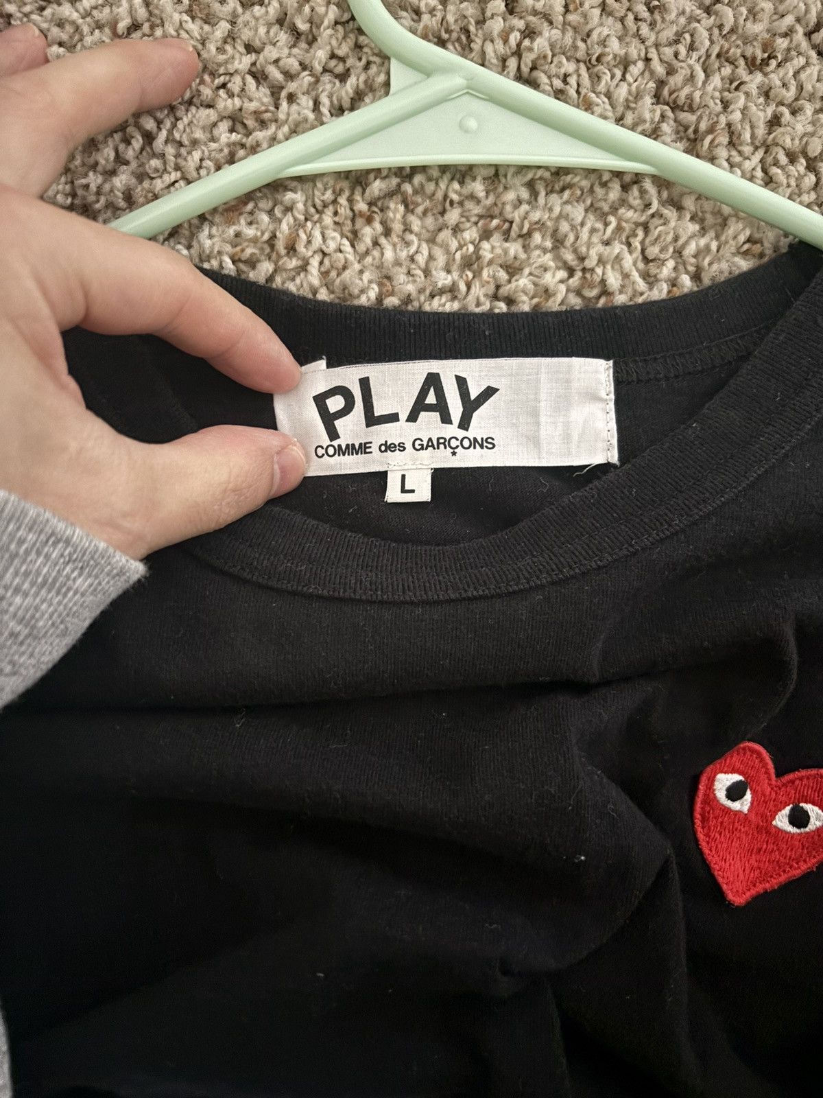 Comme des Garcons Comes Des Garçons Play Tshirt Size US L / EU 52-54 / 3 - 2 Thumbnail