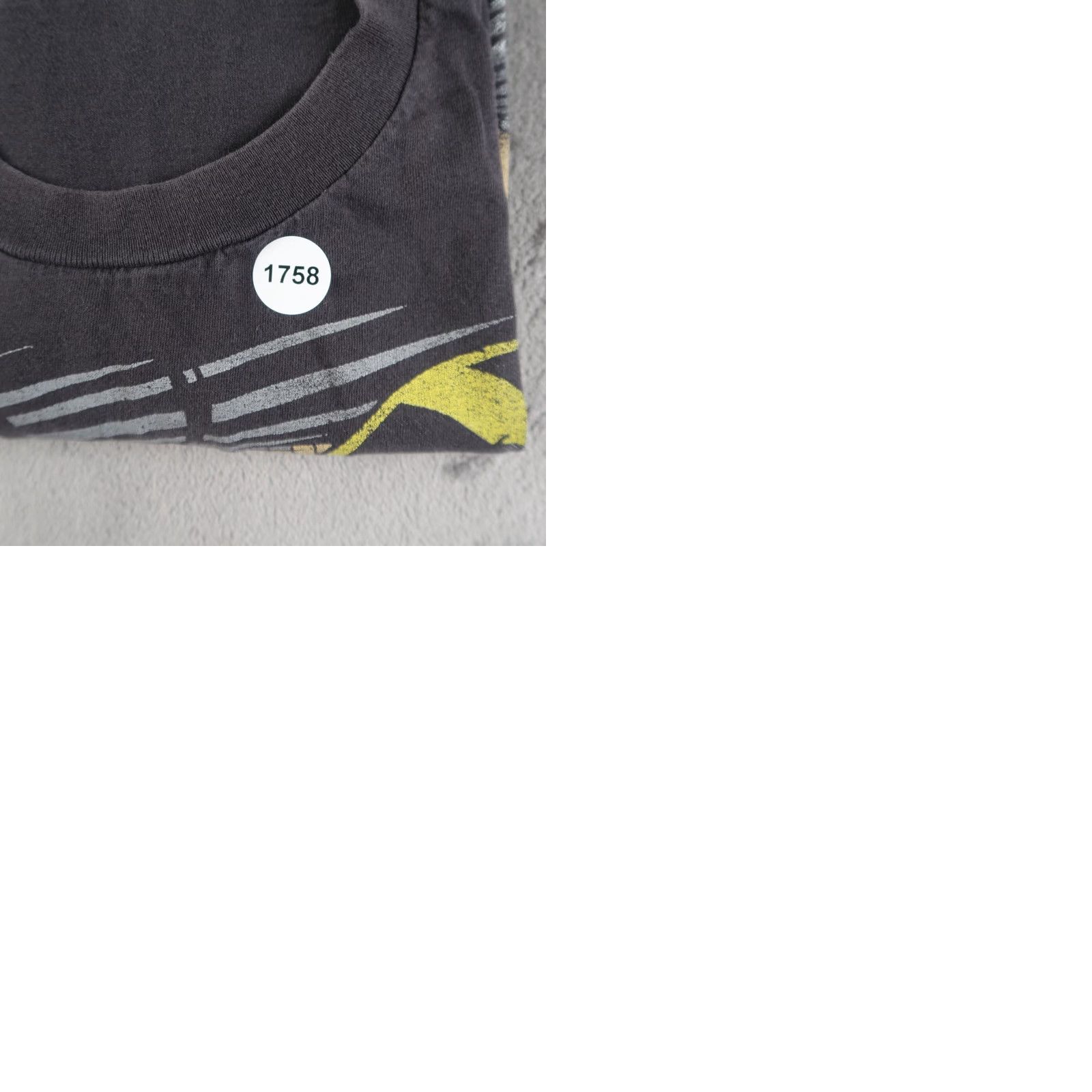 Vintage VTG 90s Looney Tunes Taz UFO Space XL AOP Shirt Mens Black Cotton 1996 USA Made Baseball Short Sleeve Crew Neck T-Shirt Graphics Size US XL / EU 56 / 4 - 9 Thumbnail