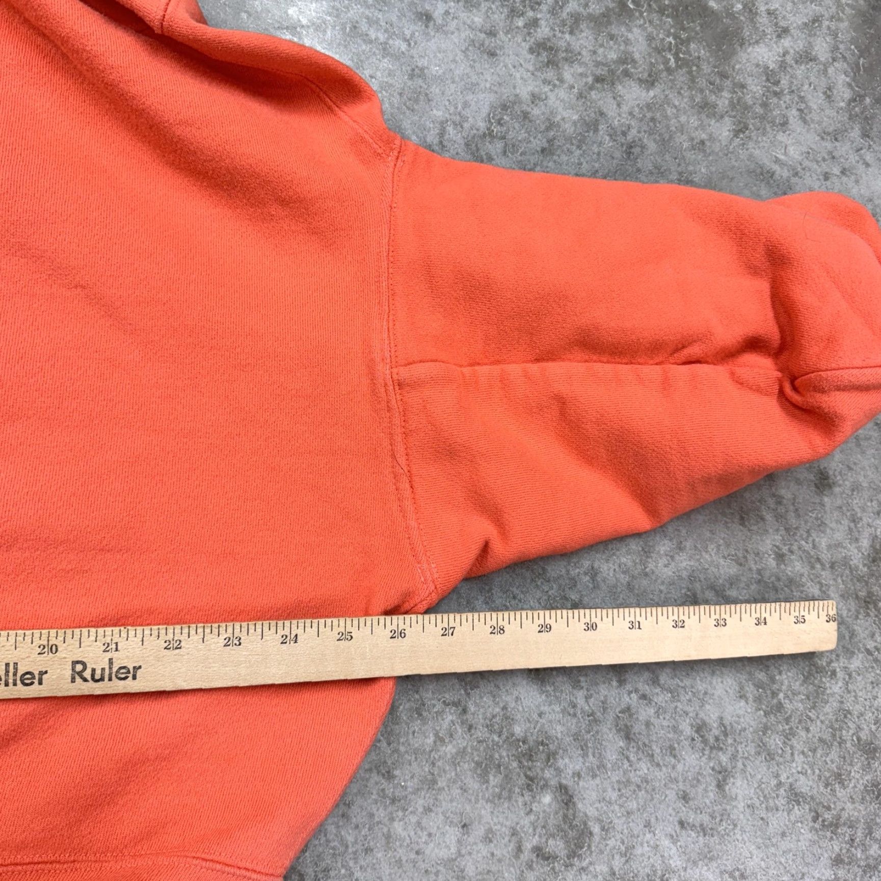 Champion Champion Hoodie Mens Medium Reverse Weave Pullover Spell Out Embroidered Size US M / EU 48-50 / 2 - 7 Thumbnail