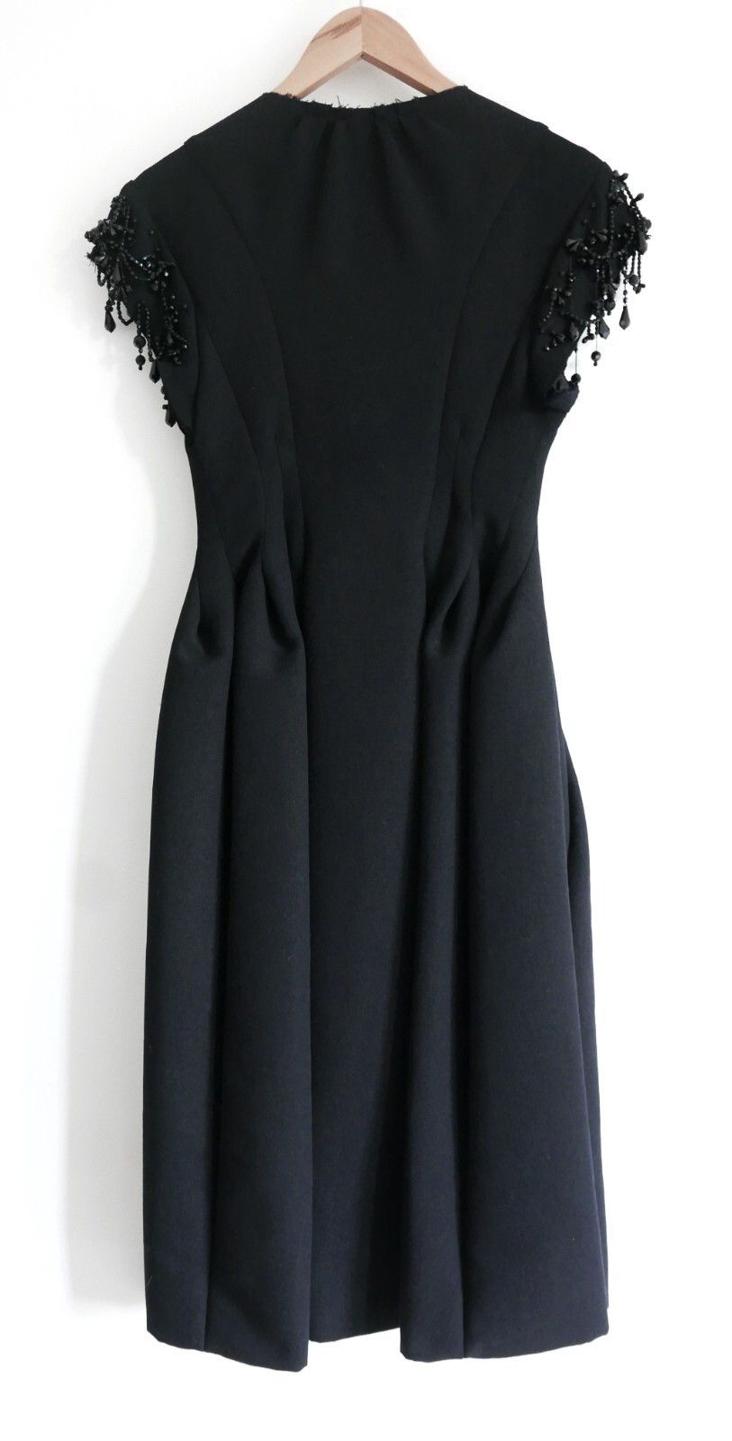 Nina Ricci Nina Ricci Fall 2012 Black Bead Embellished Hourglass Coat Size XS / US 0-2 / IT 36-38 - 7 Thumbnail