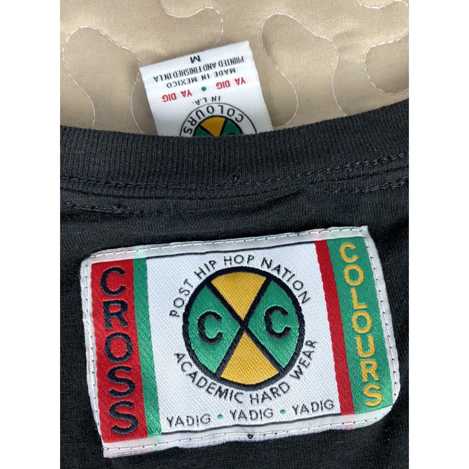 Vintage VINTAGE Cross Colours TLC 1992 Retro T-Shirt Graphic Tee Mens M Black 90s Hip Hop Shirt Mens Size US M / EU 48-50 / 2 - 5 Thumbnail