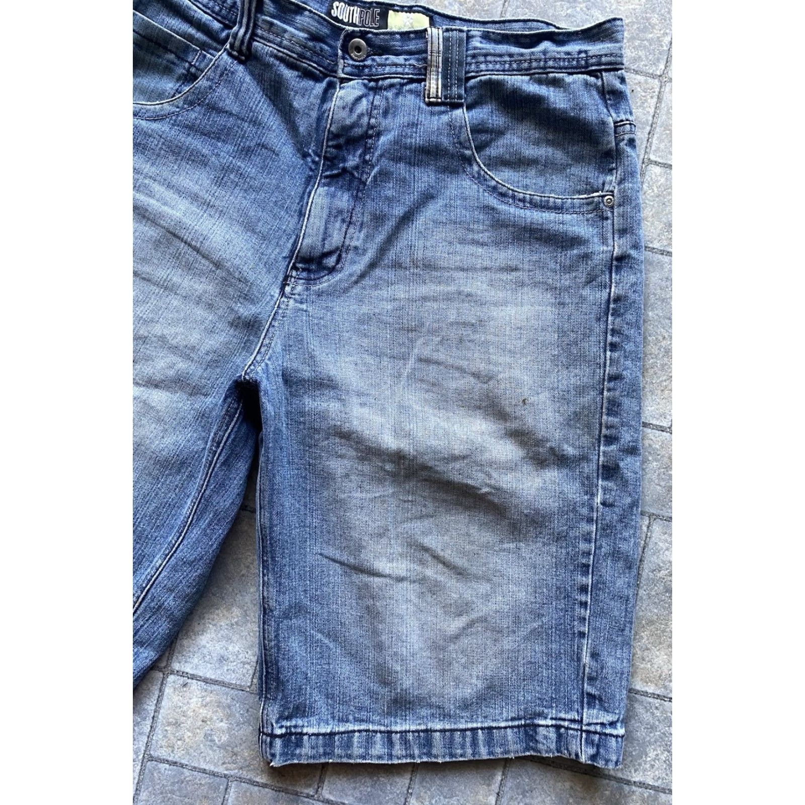 Southpole Southpole Denim Shorts Jorts Y2K Men’s 36 Blue Back Pocket Designs Flaws Wear Grunge 90s Hip Hop Mens Size US 36 / EU 52 - 5 Thumbnail