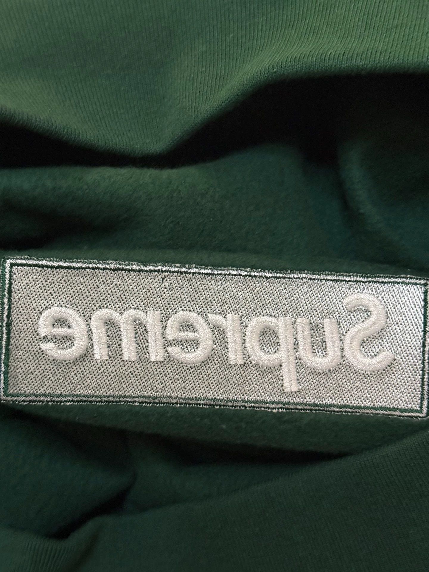 Supreme Supreme FW18 Grass Green Box Logo Crewneck S Size US S / EU 44-46 / 1 - 8 Thumbnail