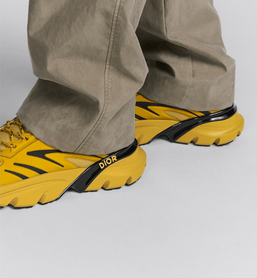 Dior o1w1db10426 3SN306 B44 Blade Low-Top Sneakers in Yellow Size US 5.5 / EU 38 - 8 Thumbnail