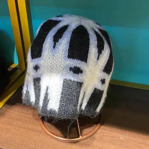 Hypebeast Retro Knitted Beanies Hat Size ONE SIZE - 1 Thumbnail