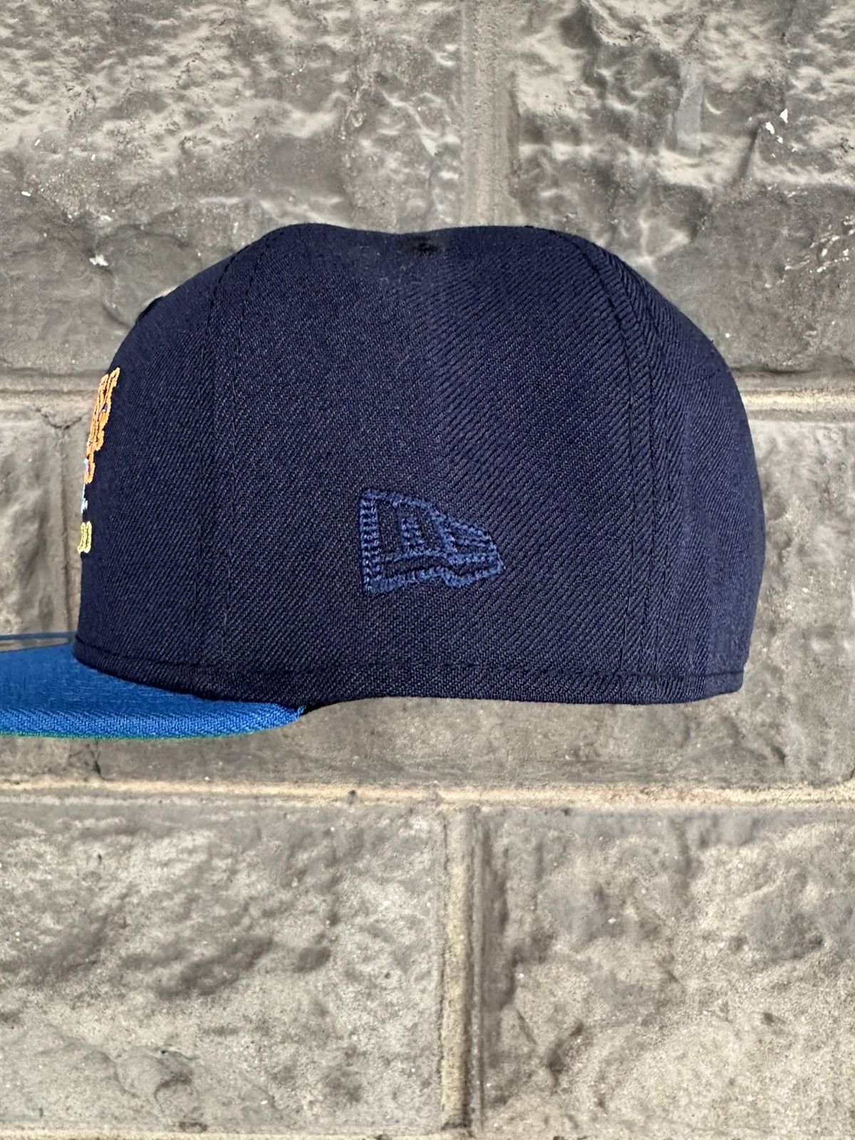 MLB × New Era × Supreme 7 1/8 NEW YORK YANKEES X NEW YORK METS SUBWAY SERIES HAT Size ONE SIZE - 3 Thumbnail