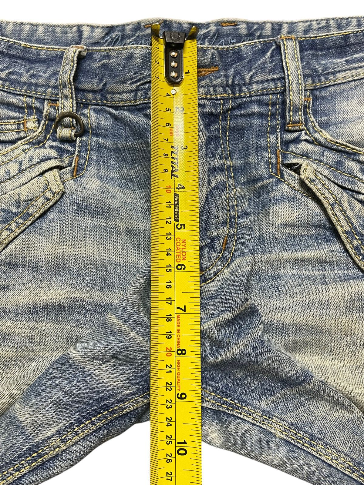 Nicole Club Vintage Nicole Club Mud Wash Faded Whisker Style Loose Jeans Size US 32 / EU 48 - 14 Thumbnail