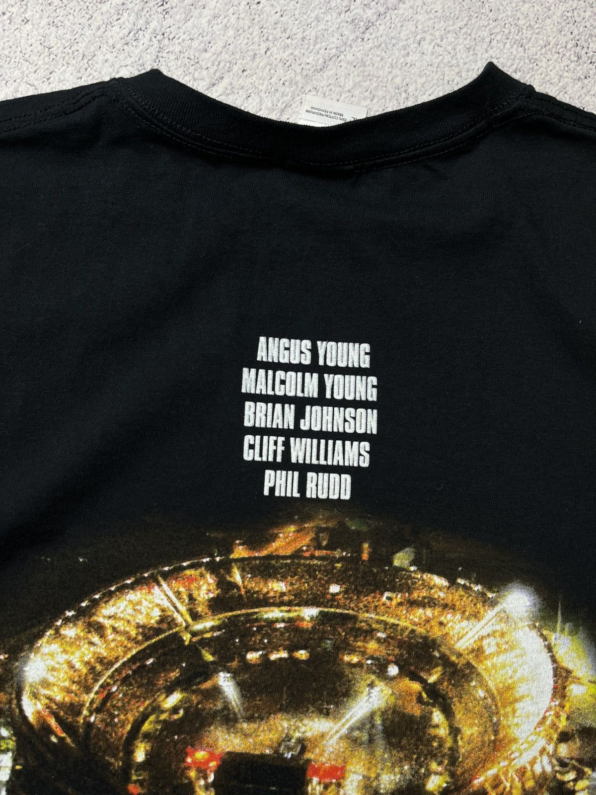 AC/DC Vintage AC/DC Rock Tee 2011 Tour Size US XL / EU 56 / 4 - 13 Thumbnail