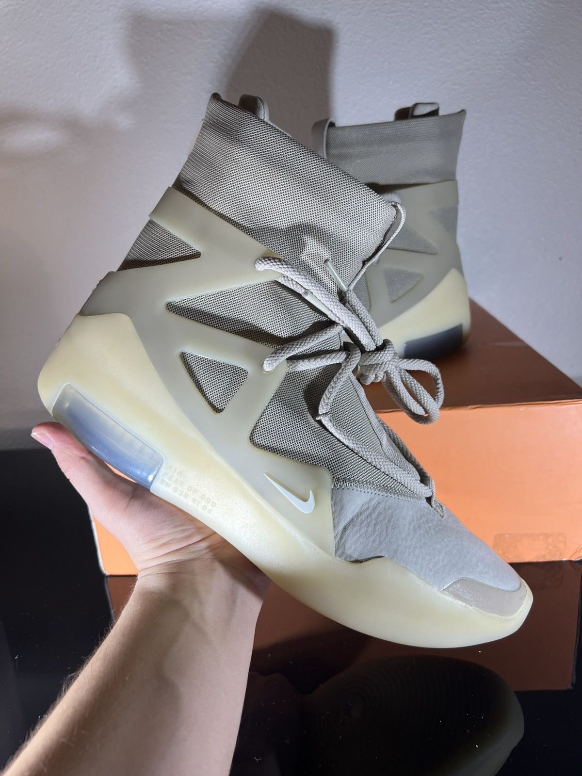 Fear of God × Nike Nike Air Fear of God 1 “Oatmeal” size 9.5 Size US 9.5 / EU 42-43 - 7 Thumbnail