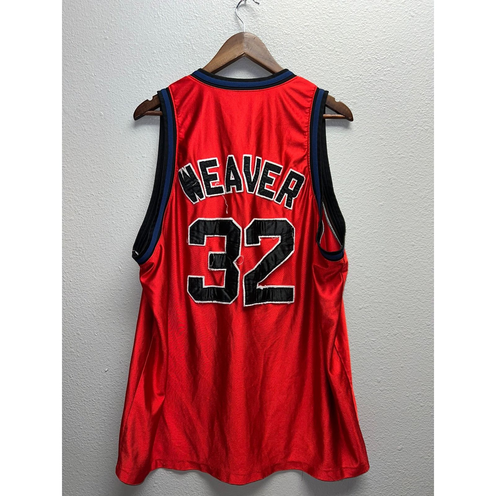 Vintage Vintage Kunsan Jersey Basketball #32 Weaver air Base VTG XL Size US XL / EU 56 / 4 - 8 Thumbnail