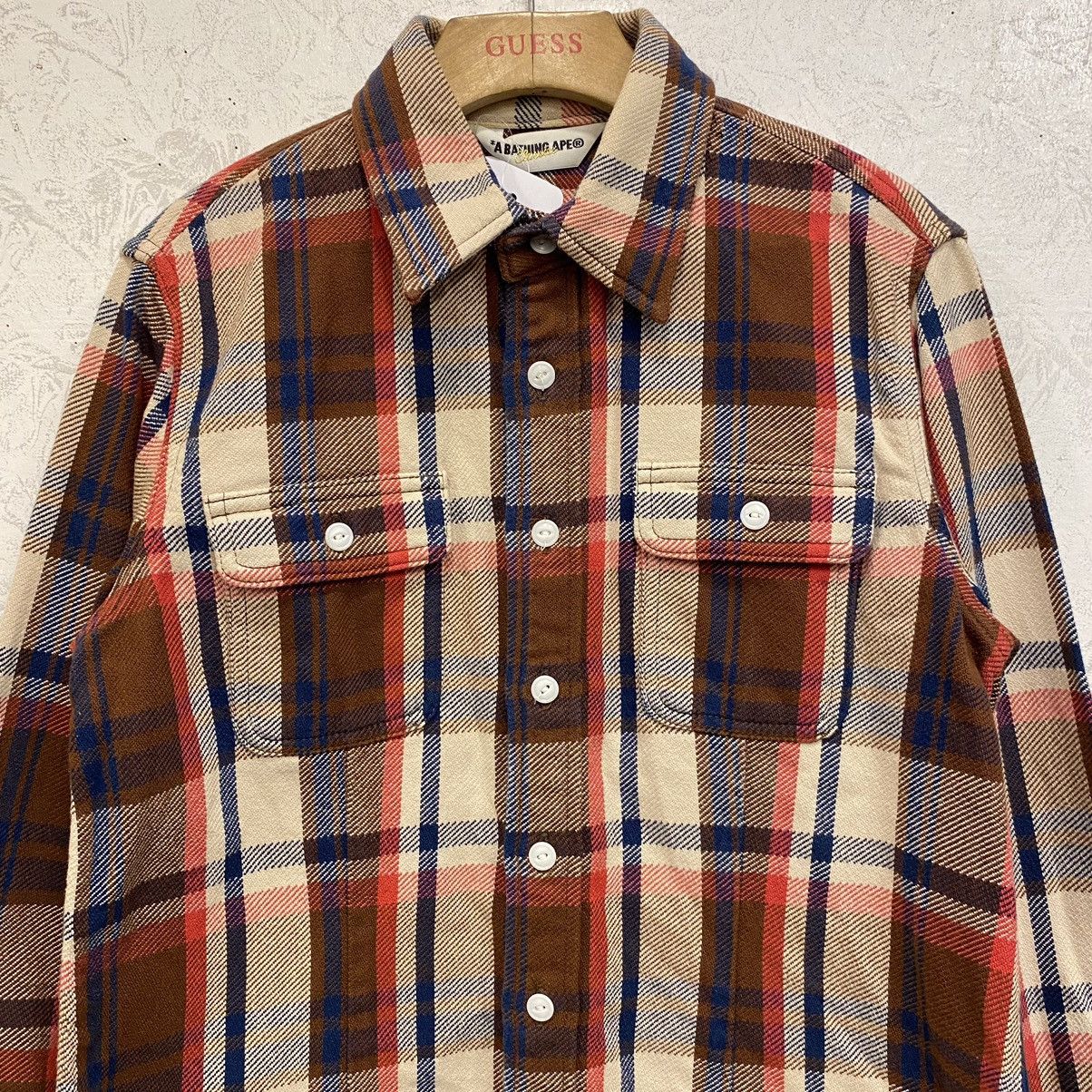 Bape Bape Plaid Button Down L/S Shirt Size S / US 4 / IT 40 - 2 Thumbnail