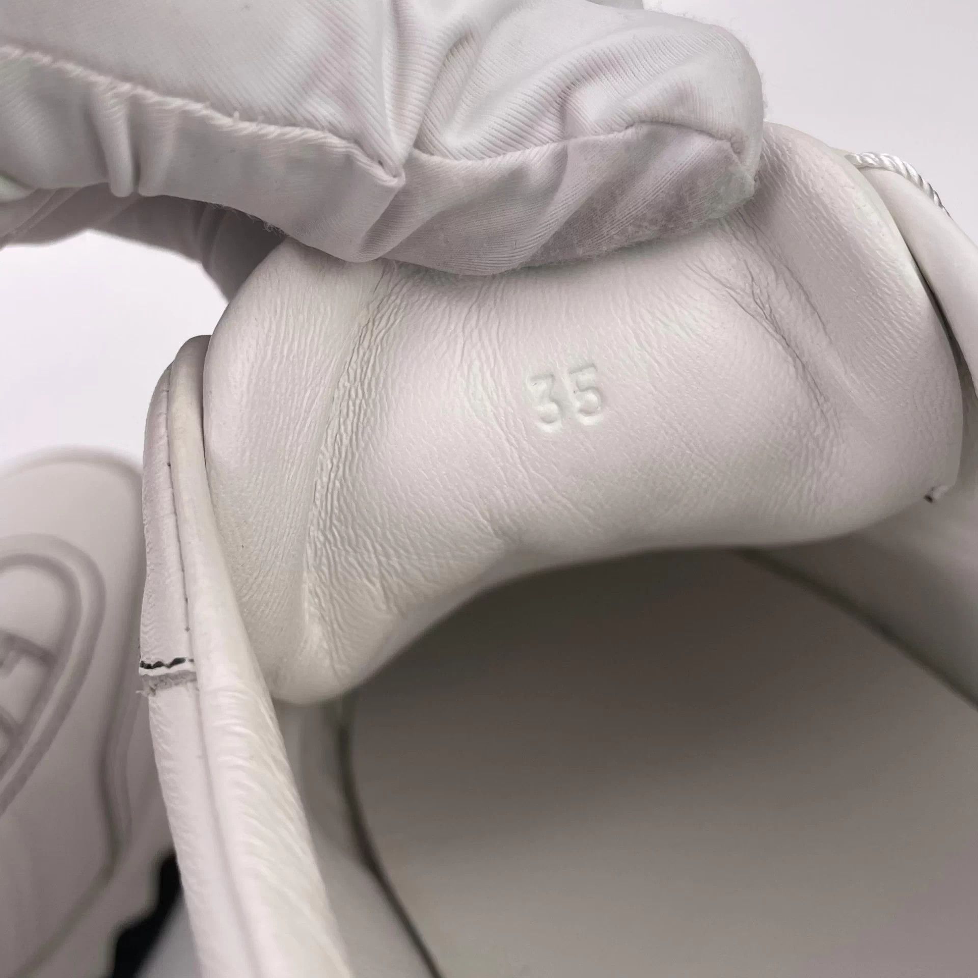 Hermes Hermès White Leather Sneakers Size 35 Size US 4.5 / IT 34.5 - 5 Thumbnail