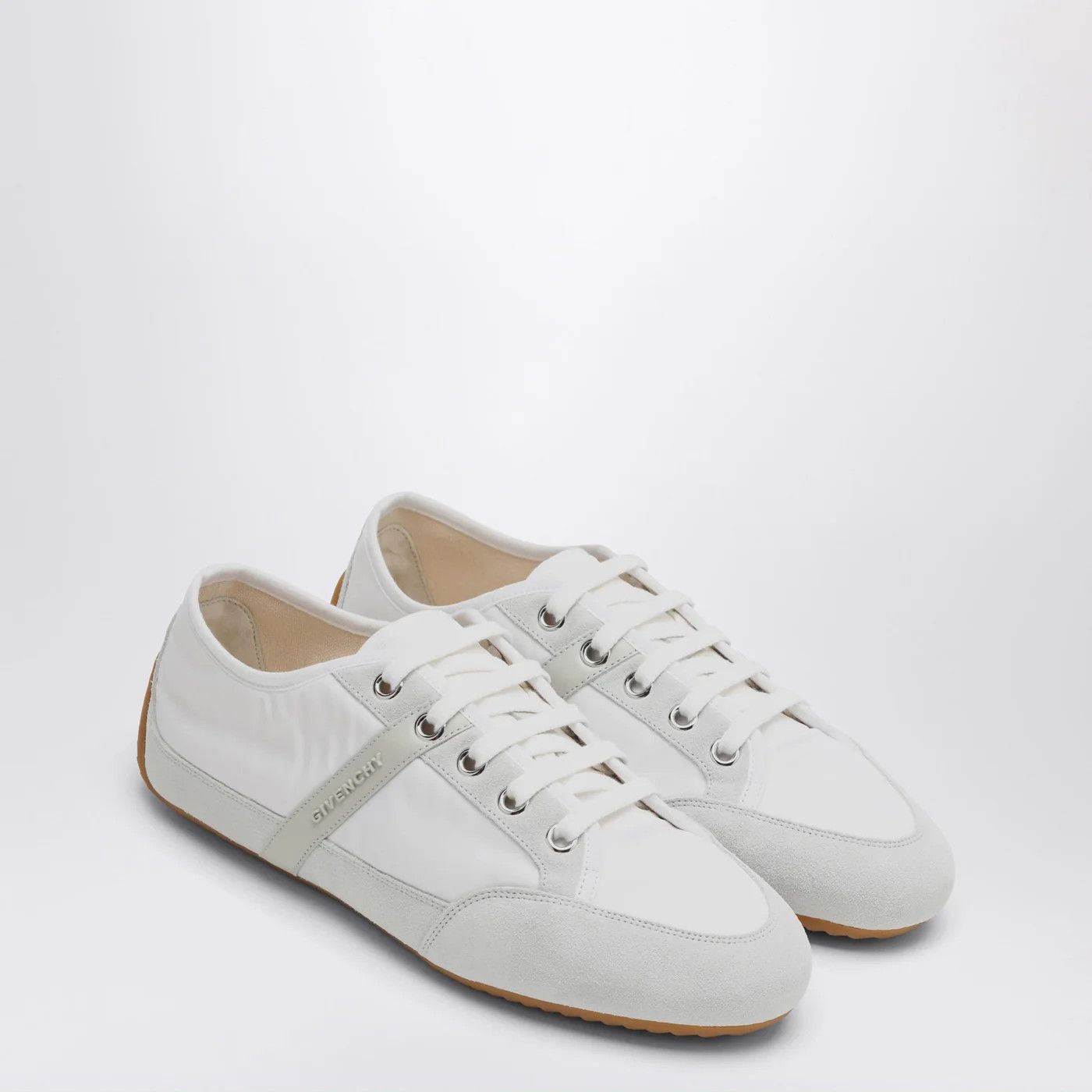 Givenchy o1d2blof0426 Nylon Low-Top Sneakers in White Size US 10.5 / EU 43-44 - 2 Thumbnail