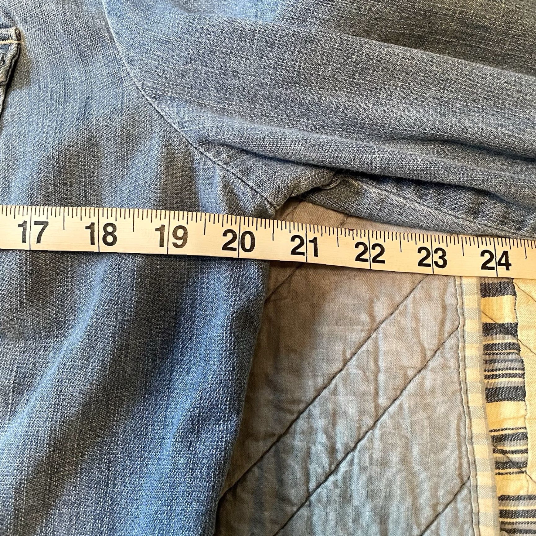 Vintage VINTAGE Christopher & Banks Denim Jean Jacket Women’s L Jacquard Blue Pockets Boho Jacket Mens? Wait. Size 36" / US 14 / IT 50 - 6 Thumbnail