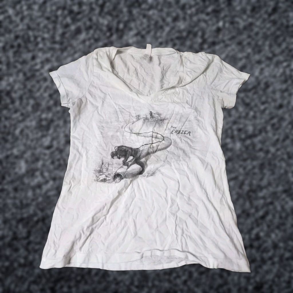 Bell VINTAGE Women's Cotton T-Shirt Short Sleeve V-Neck White Bering Sea Gold Eroica Emily Riedel TV Show 2010s Ladies Size L / US 10 / IT 46 - 1 Thumbnail