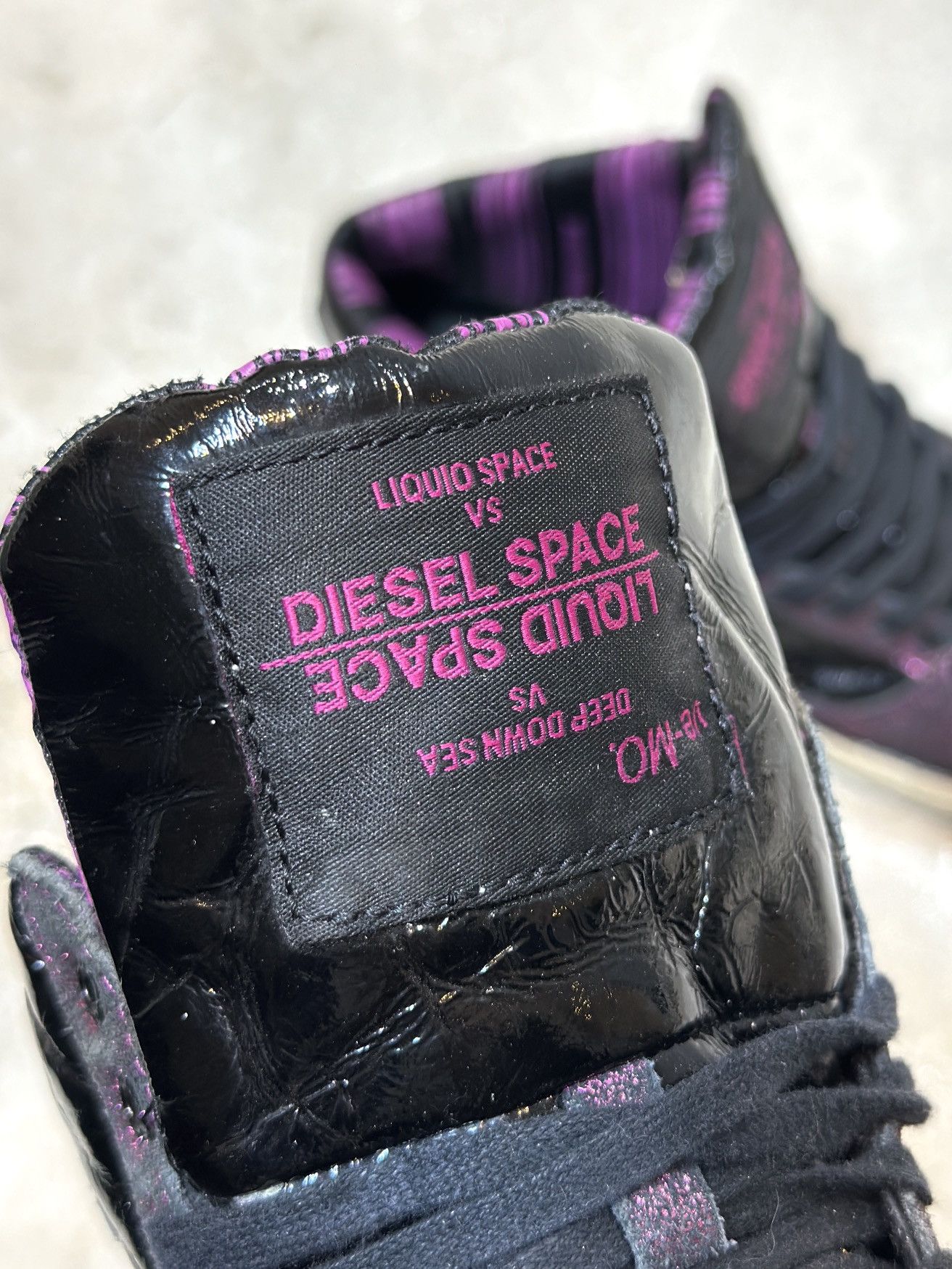 Diesel (SS08) DEEP W HI TOP Size US 10 / IT 40 - 13 Thumbnail