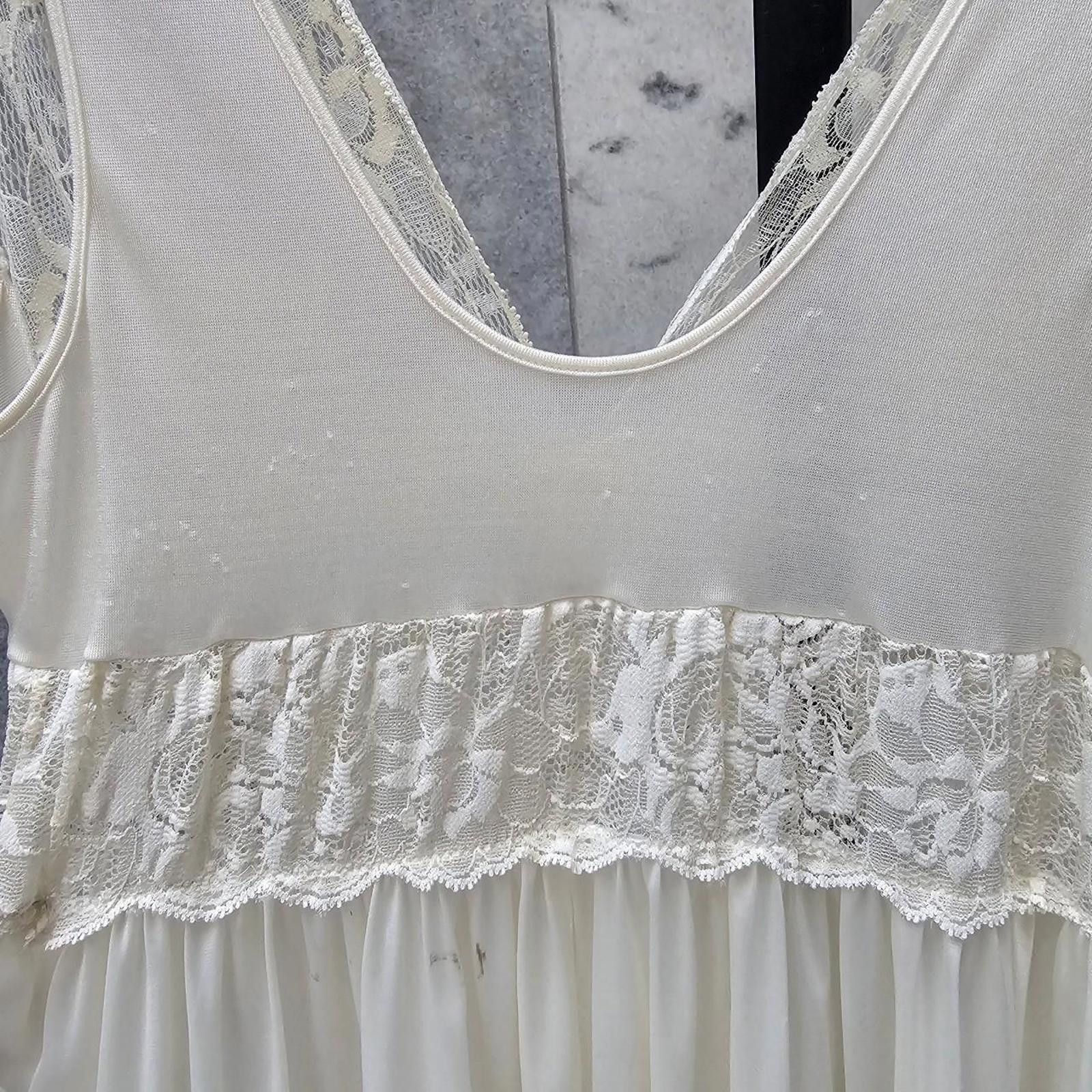Other Women's Cream Vintage Lace Slip Dress Size S / US 4 / IT 40 - 5 Thumbnail