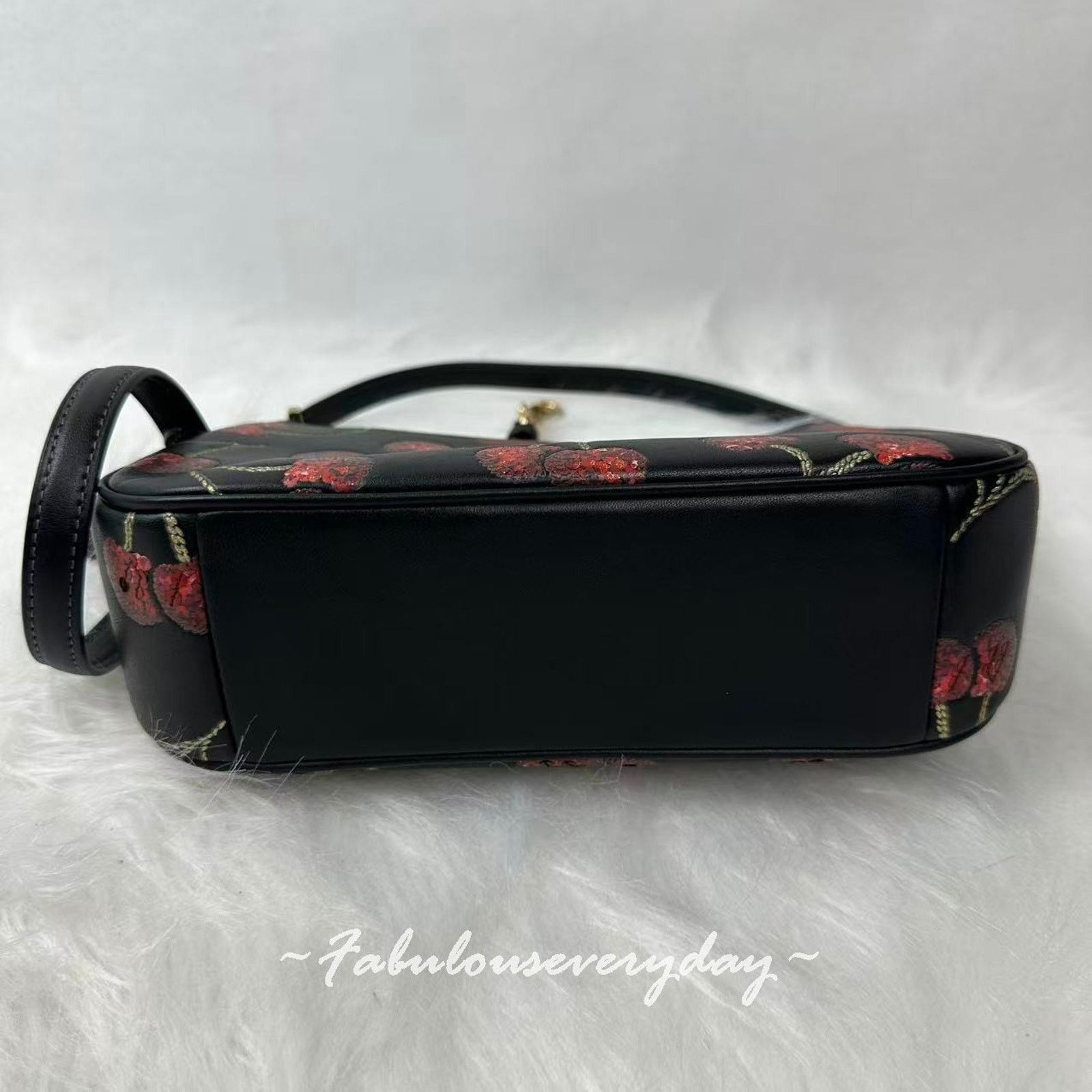 Coach Coach Teri Shoulder xbody Cherry Print Leather/Gold/Black Size ONE SIZE - 5 Thumbnail