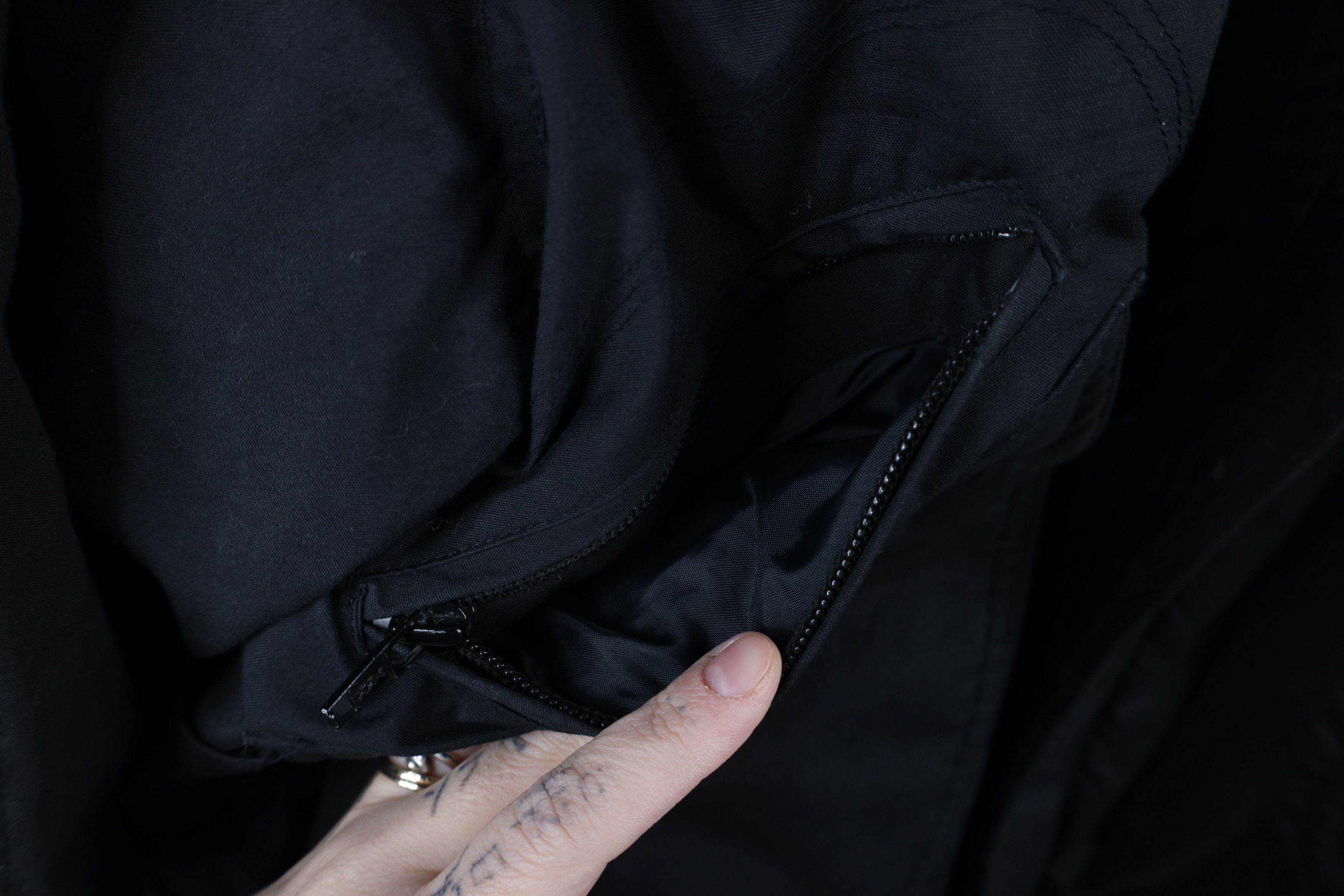 Vintage Vintage 90s Streetwear Quilted Full Zip Puffer Bomber Jacket Size US XL / EU 56 / 4 - 5 Thumbnail